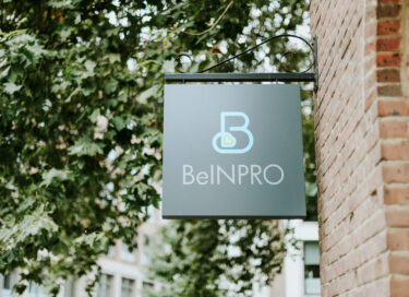 広島の水回りコーティング会社「BeINPRO」のロゴ制作実績をご紹介